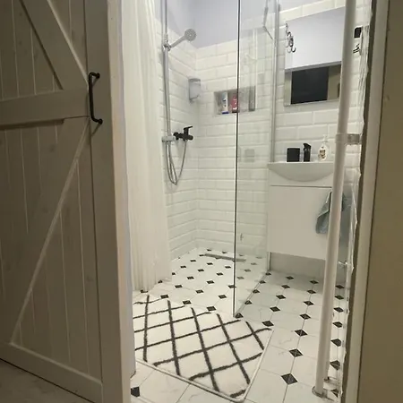 Paradise House Apartman